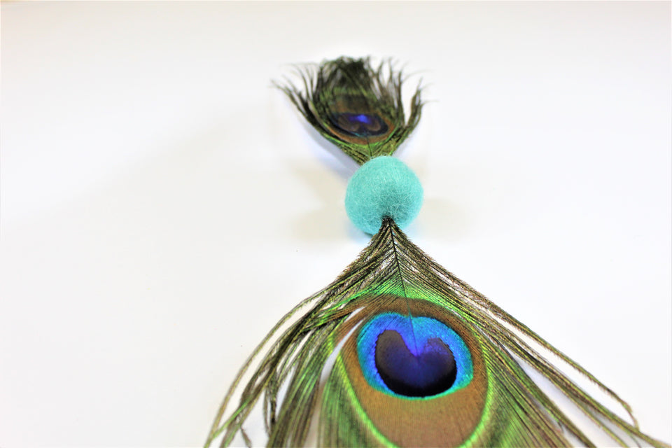 ARISTO-CAT - Feathered Toy Infused with Catnip